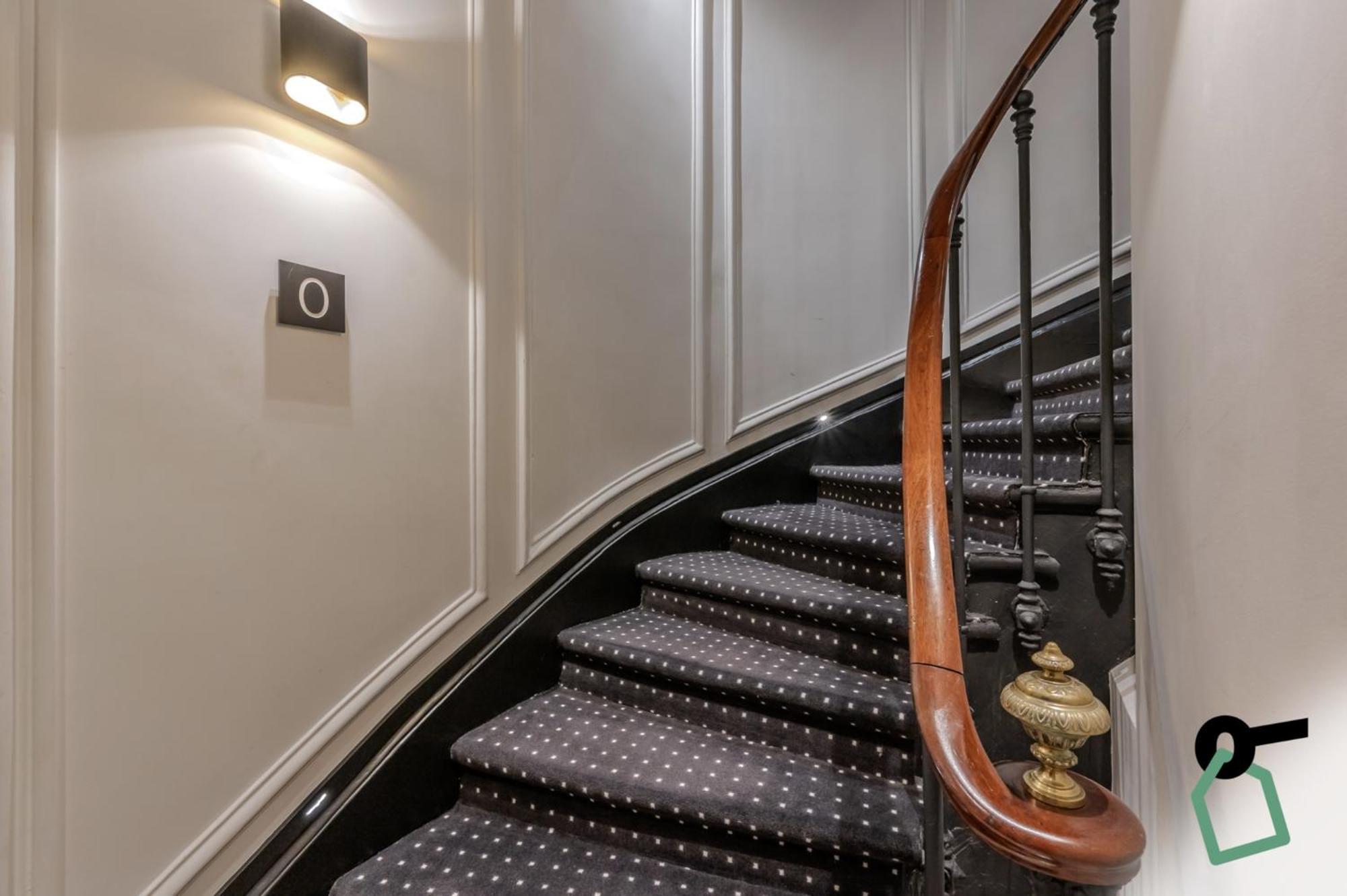 Hotiday Room Collection - Paris Arc De Triomphe Exterior photo