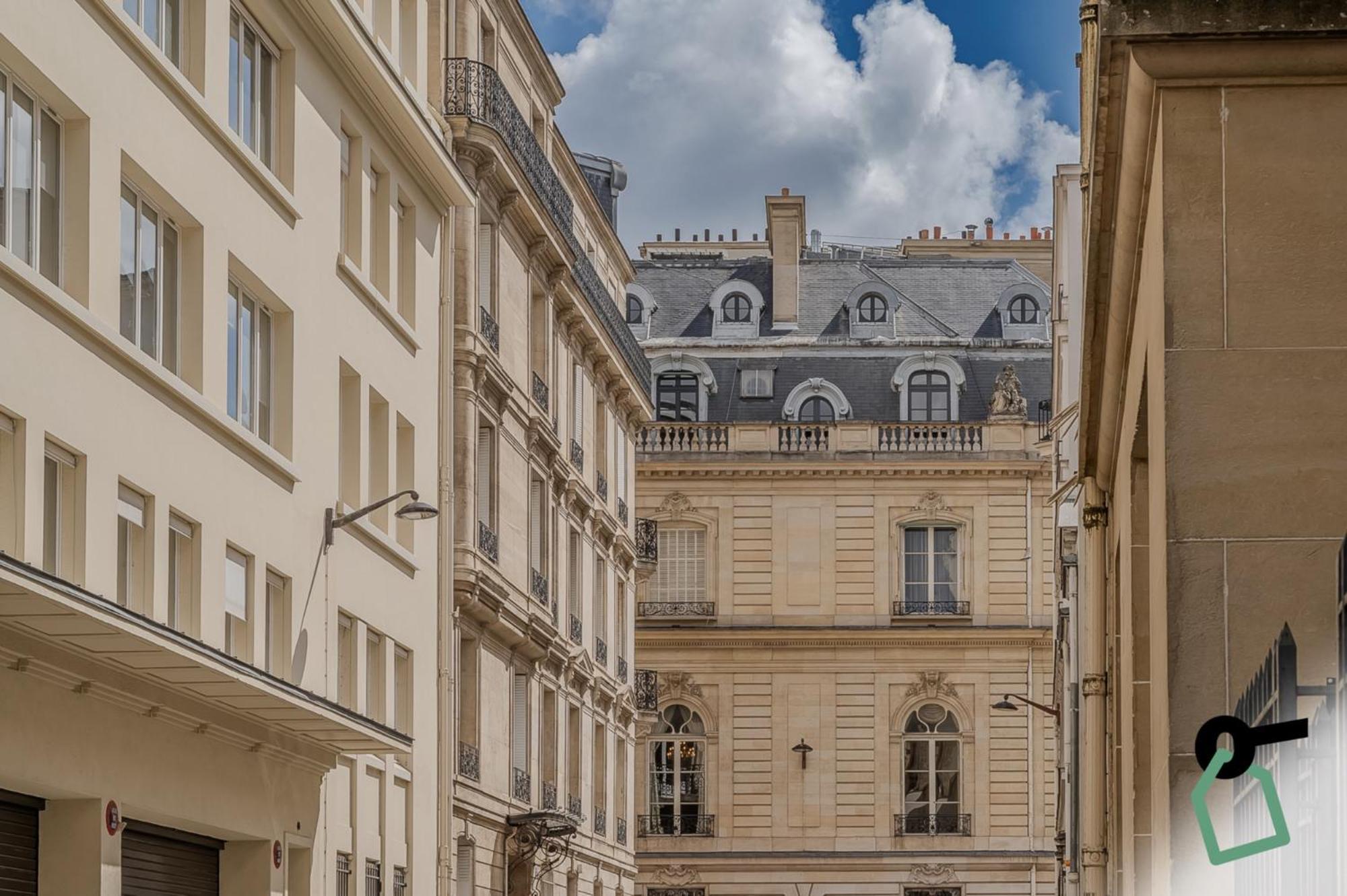 Hotiday Room Collection - Paris Arc De Triomphe Exterior photo